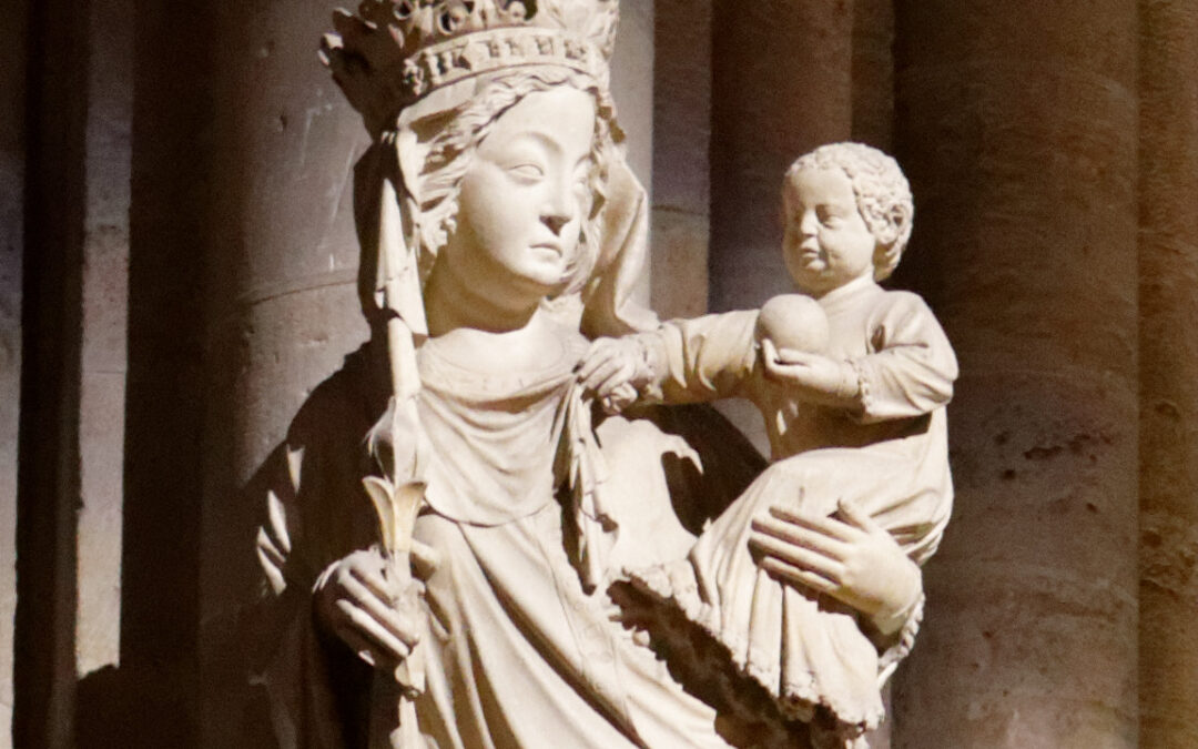 la vierge du pillier notre dame de paris